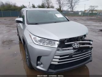 TOYOTA HIGHLANDER XLE