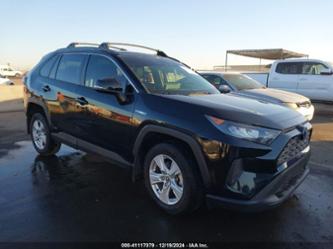 TOYOTA RAV4 HYBRID LE