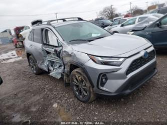 TOYOTA RAV4 HYBRID XLE PREMIUM