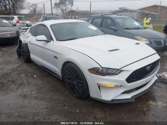 FORD MUSTANG GT