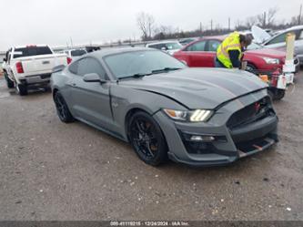 FORD MUSTANG GT