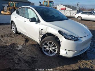 TESLA MODEL Y LONG RANGE DUAL MOTOR ALL-WHEEL DRIVE