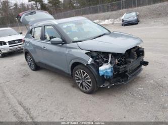 NISSAN KICKS SV XTRONIC CVT