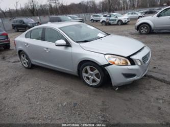 VOLVO S60 T5