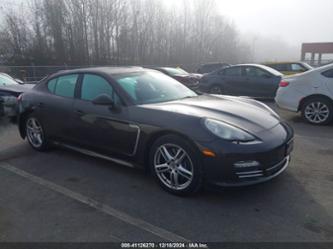 PORSCHE PANAMERA 2/4/4 PLATINUM EDITION/PLATINUM EDITION