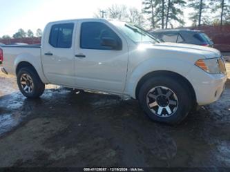 NISSAN FRONTIER SV