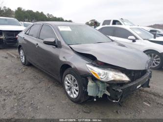 TOYOTA CAMRY HYBRID LE