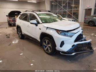 TOYOTA RAV4 SE