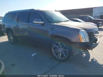 CADILLAC ESCALADE PREMIUM