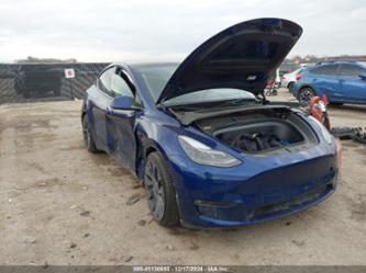 TESLA MODEL Y PERFORMANCE DUAL MOTOR ALL-WHEEL DRIVE