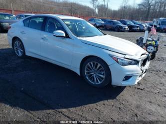 INFINITI Q50 LUXE AWD