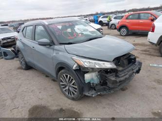 NISSAN KICKS SV XTRONIC CVT