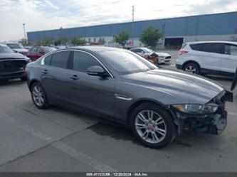 JAGUAR XE 25T PREMIUM