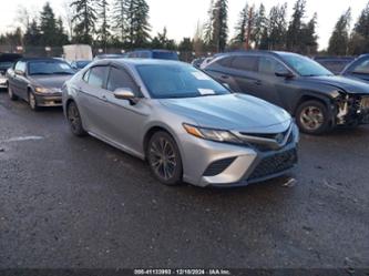 TOYOTA CAMRY HYBRID SE HYBRID