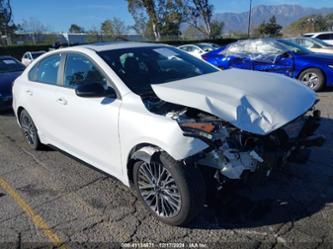 KIA FORTE GT-LINE