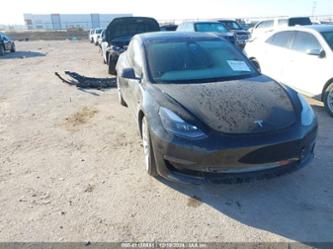 TESLA MODEL 3 REAR-WHEEL DRIVE