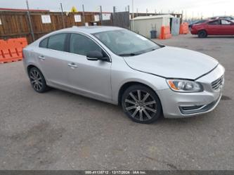 VOLVO S60 T5