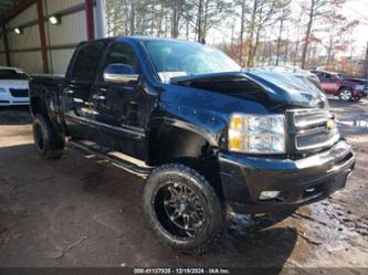 CHEVROLET SILVERADO 1500 LT