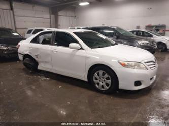 TOYOTA CAMRY LE