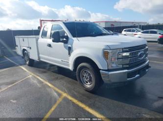 FORD F-350 XL