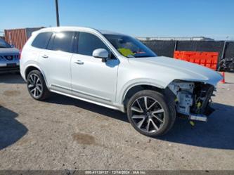 VOLVO XC90 B5 PLUS