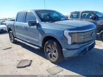 FORD F-150 LARIAT