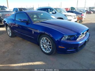 FORD MUSTANG V6 PREMIUM