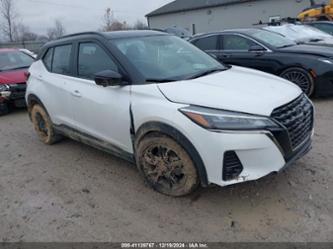 NISSAN KICKS SR XTRONIC CVT