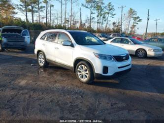 KIA SORENTO EX V6