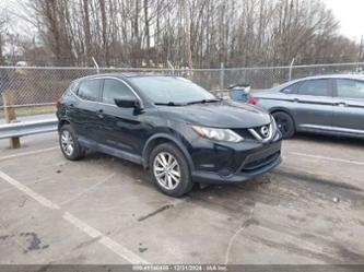 NISSAN ROGUE SPORT S