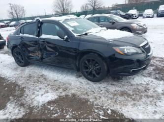 CHRYSLER 200 TOURING