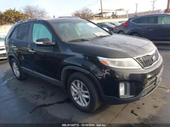 KIA SORENTO LX