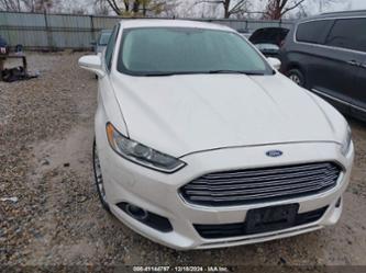 FORD FUSION HYBRID SE