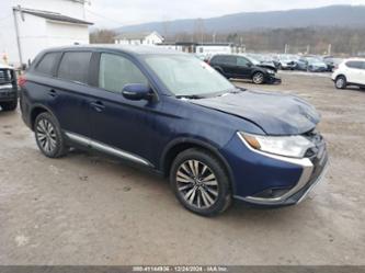 MITSUBISHI OUTLANDER SE