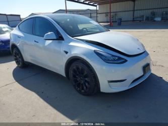 TESLA MODEL Y AWD/LONG RANGE DUAL MOTOR ALL-WHEEL DRIVE