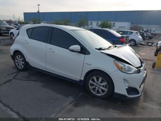 TOYOTA PRIUS C TWO