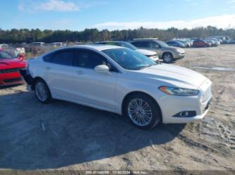 FORD FUSION SE