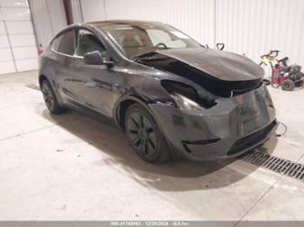 TESLA MODEL Y LONG RANGE DUAL MOTOR ALL-WHEEL DRIVE