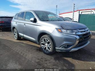 MITSUBISHI OUTLANDER SE