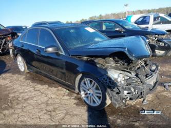 MERCEDES-BENZ C-CLASS LUXURY/SPORT