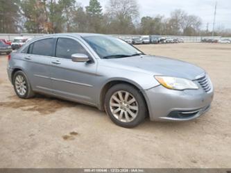 CHRYSLER 200 TOURING