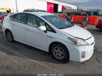 TOYOTA PRIUS IV