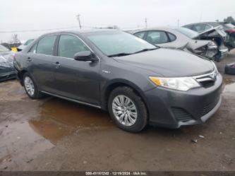 TOYOTA CAMRY HYBRID LE