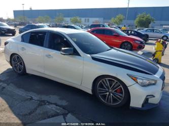 INFINITI Q50 3.0T RED SPORT 400