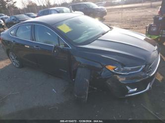 FORD FUSION HYBRID TITANIUM