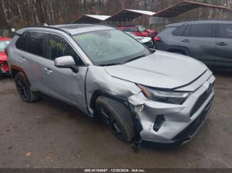 TOYOTA RAV4 HYBRID SE