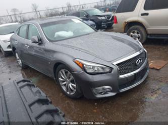 INFINITI Q70 3.7X LUXE