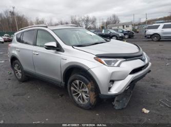 TOYOTA RAV4 HYBRID XLE