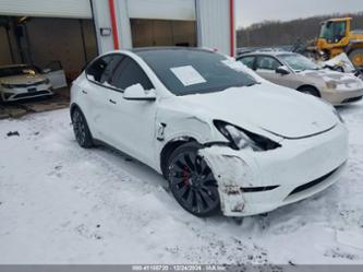 TESLA MODEL Y PERFORMANCE DUAL MOTOR ALL-WHEEL DRIVE