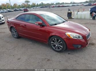 VOLVO C70 T5